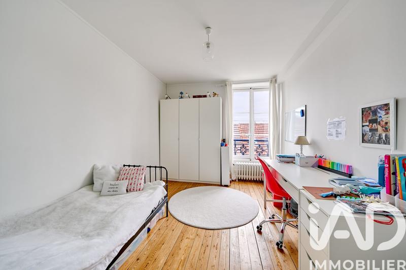 Maison - 299 m² - 10 pièces