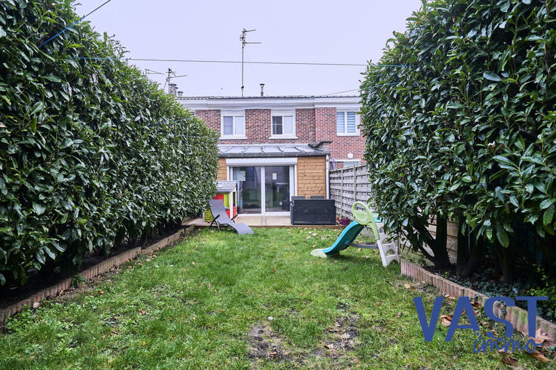 Maison - 82 m² - 4 pièces