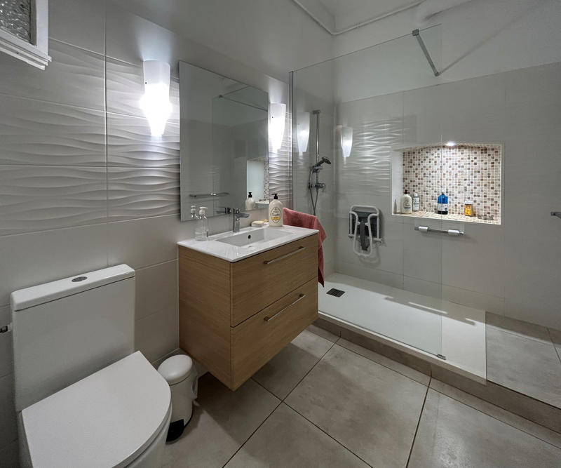 Appartement - 124 m² - 6 pièces