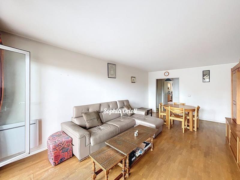 Appartement - 95 m² - 4 pièces