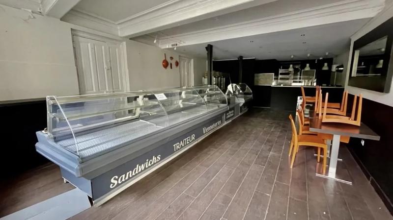 Local commercial - 90 m² - 3 pièces