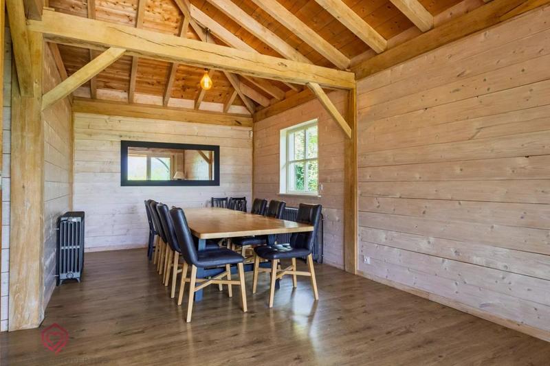 Châlet - 175 m² - 8 pièces