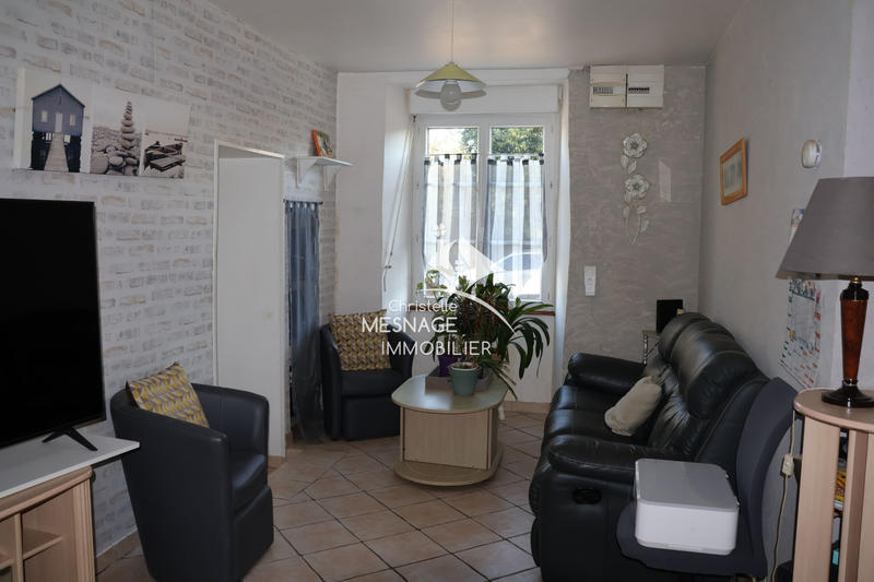 Maison - 210 m² - 8 pièces