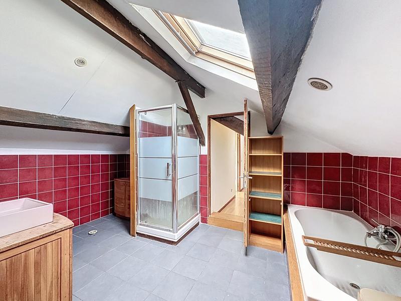 Duplex - 104 m² - 4 pièces