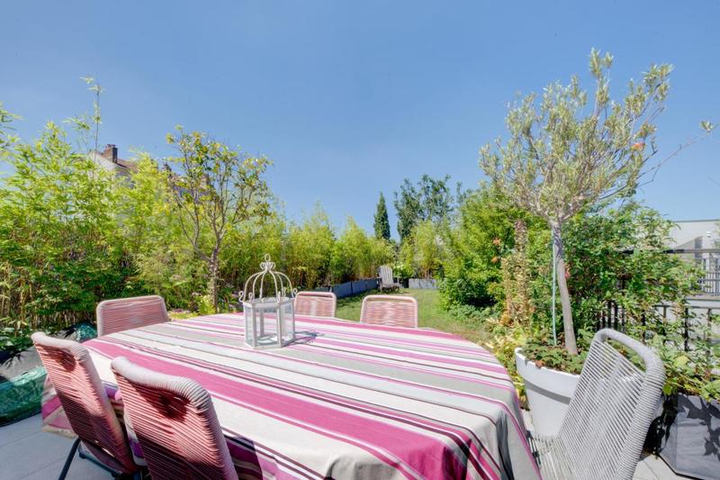 Appartement - 144 m² - 5 pièces