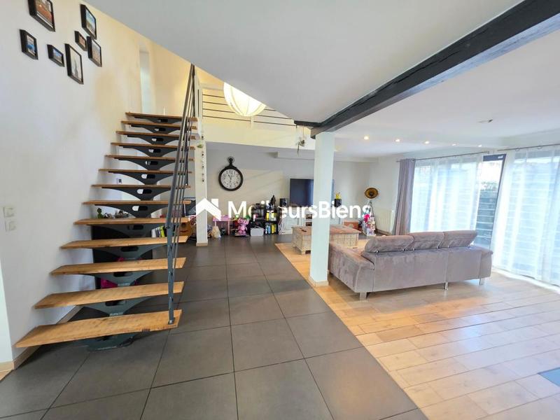 Maison - 160 m² - 5 pièces