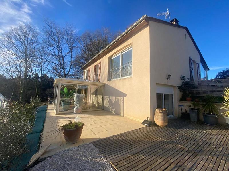 Maison - 146 m² - 7 pièces