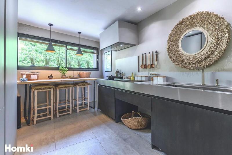 Maison - 170 m² - 6 pièces