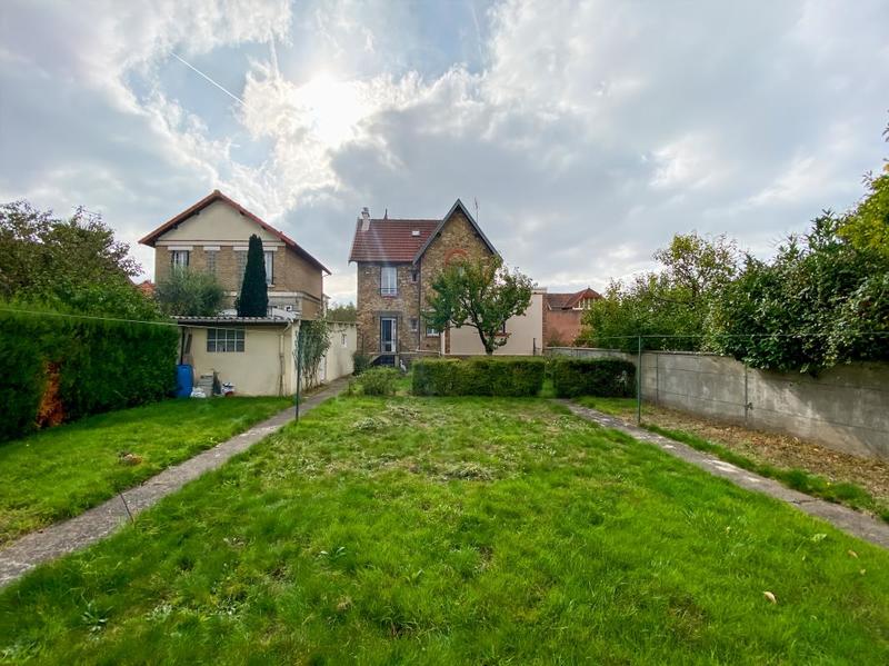 Maison en pierre - 130 m² - 6 pièces