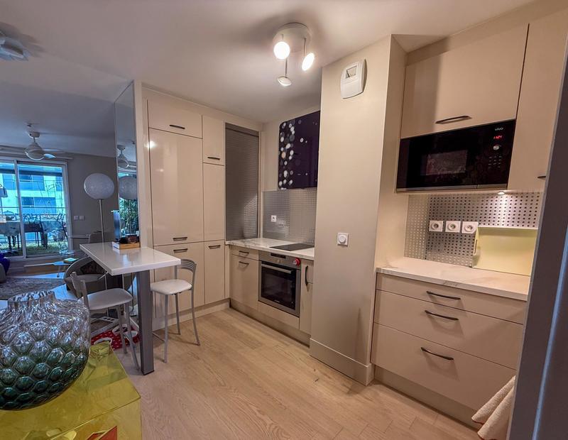 Appartement - 82 m² - 4 pièces