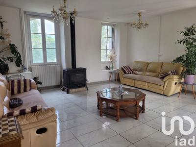 Maison - 245 m² - 7 pièces