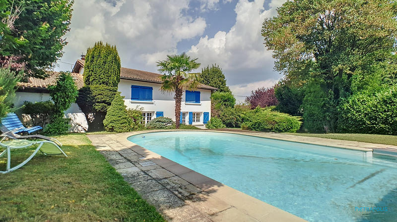 Maison - 155 m² - 7 pièces