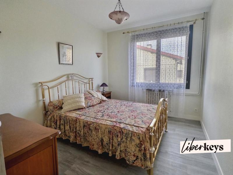 Maison - 93 m² - 5 pièces