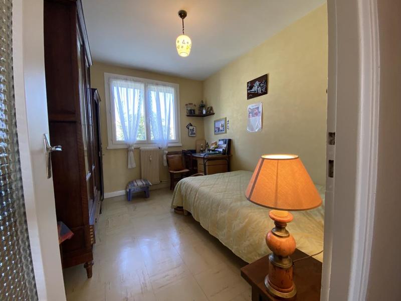 Appartement - 85 m² - 4 pièces