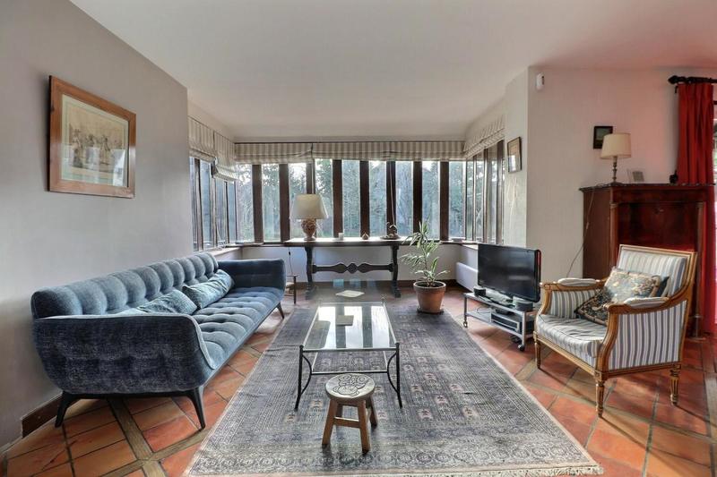 Maison - 141 m² - 8 pièces