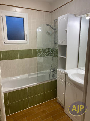 Maison - 73 m² - 3 pièces