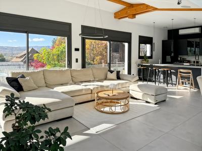 Maison - 160 m² - 6 pièces