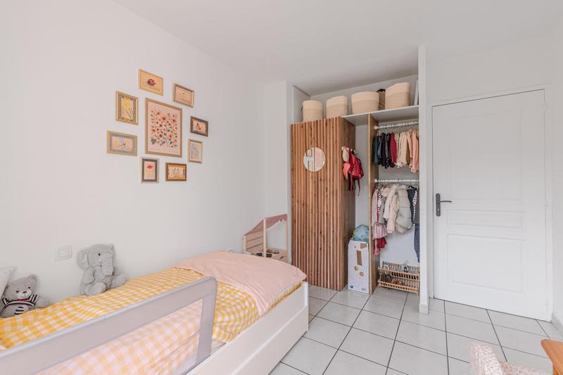 Appartement - 82 m² - 4 pièces