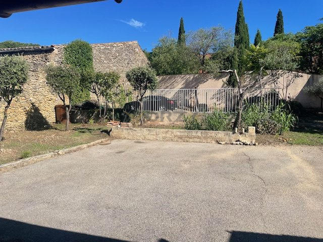 Maison - 210 m² - 7 pièces