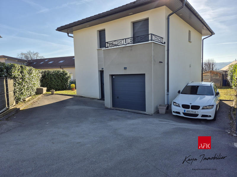 Maison - 100 m² - 5 pièces