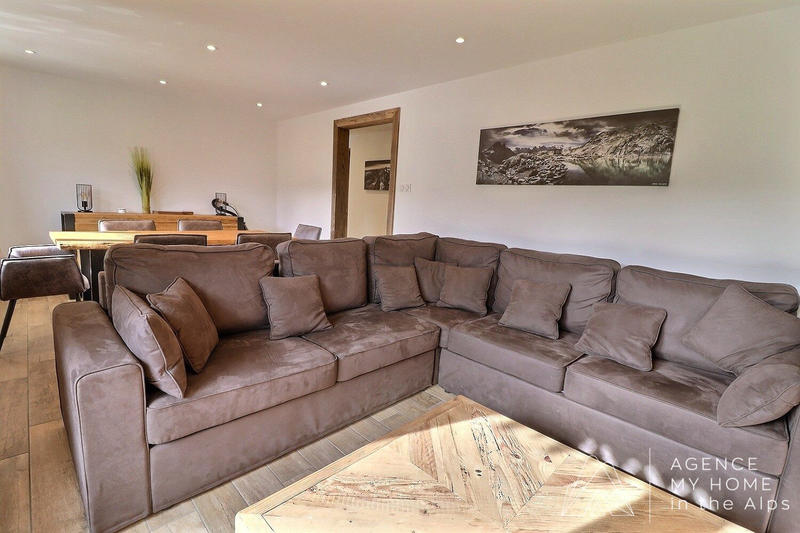 Appartement - 75 m² - 5 pièces