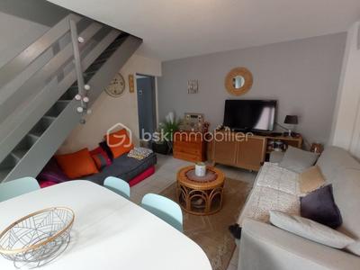 Villa - 60 m² - 4 pièces