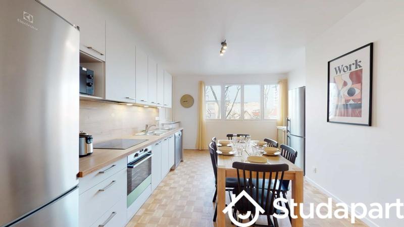 Chambre - 10 m² - 1 pièce