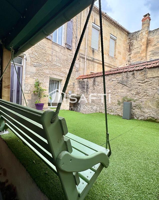 Maison - 195 m² - 6 pièces