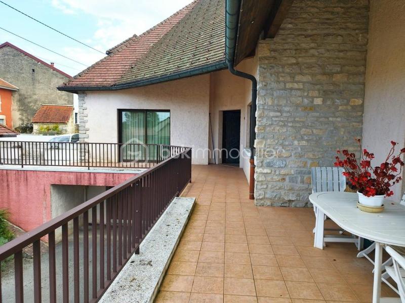 Demeure - 422 m² - 11 pièces