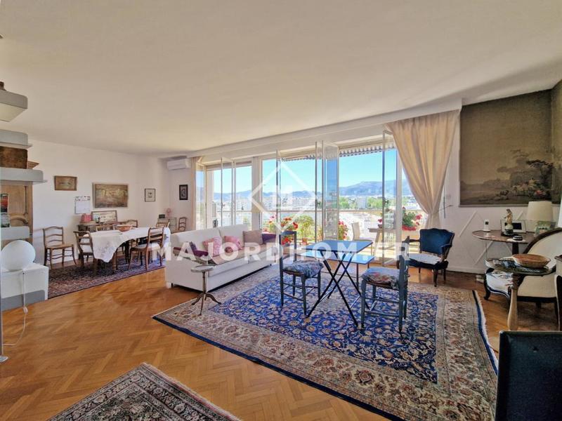 Appartement - 95 m² - 4 pièces