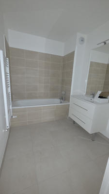 Appartement - 56 m² - 3 pièces