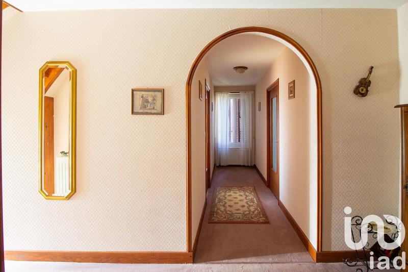 Maison - 142 m² - 7 pièces