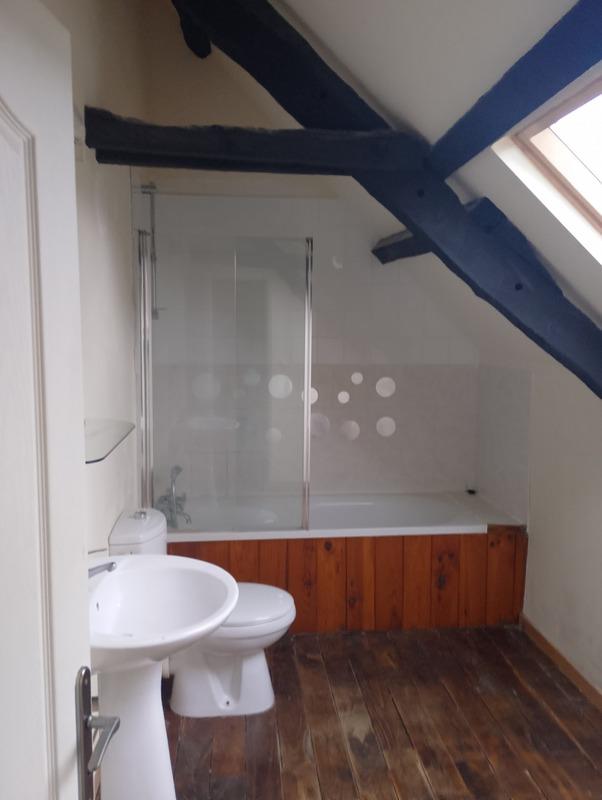 Maison - 104 m² - 4 pièces