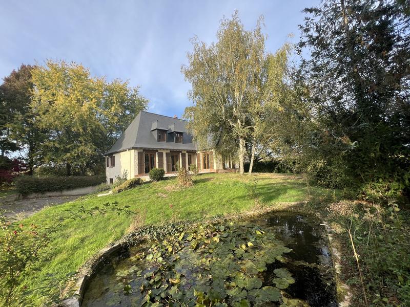 Maison - 179 m² - 7 pièces