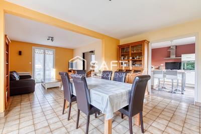 Maison - 120 m² - 6 pièces