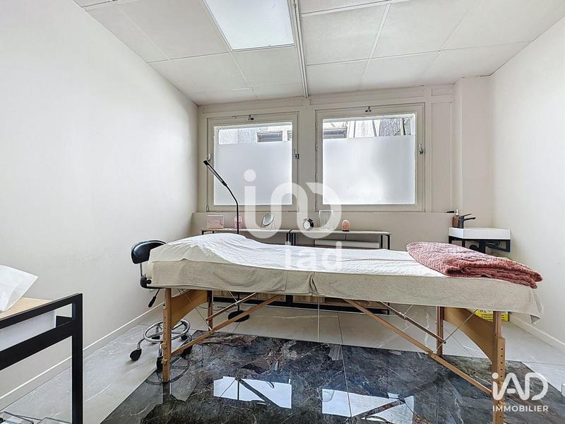 Local commercial - 94 m²