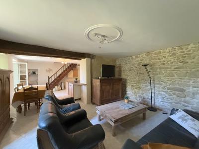 Maison - 231 m² - 6 pièces