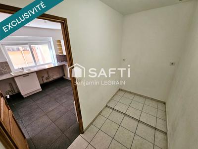 Maison - 88 m² - 4 pièces