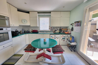 Maison - 121 m² - 4 pièces