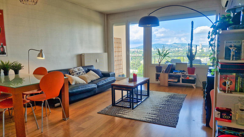 Appartement - 62 m² - 2 pièces