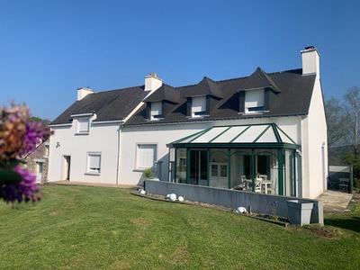 Maison - 130 m² - 4 pièces