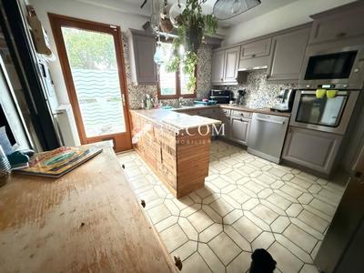 Maison - 135 m² - 5 pièces