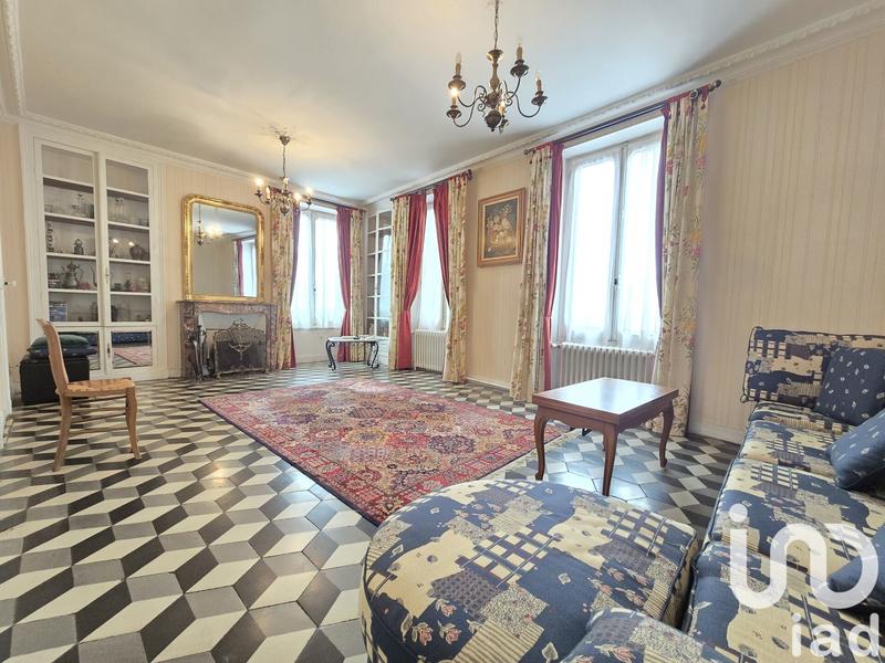 Maison de ville - 222 m² - 6 pièces