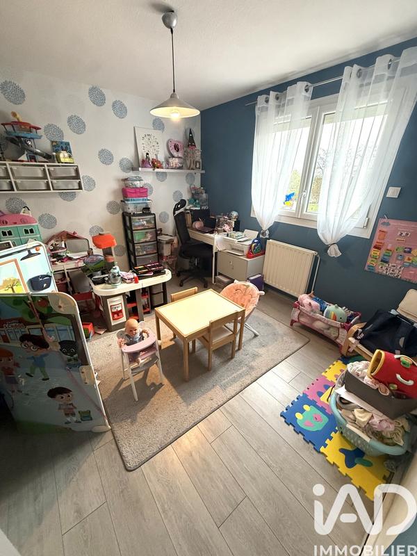 Maison - 93 m² - 4 pièces