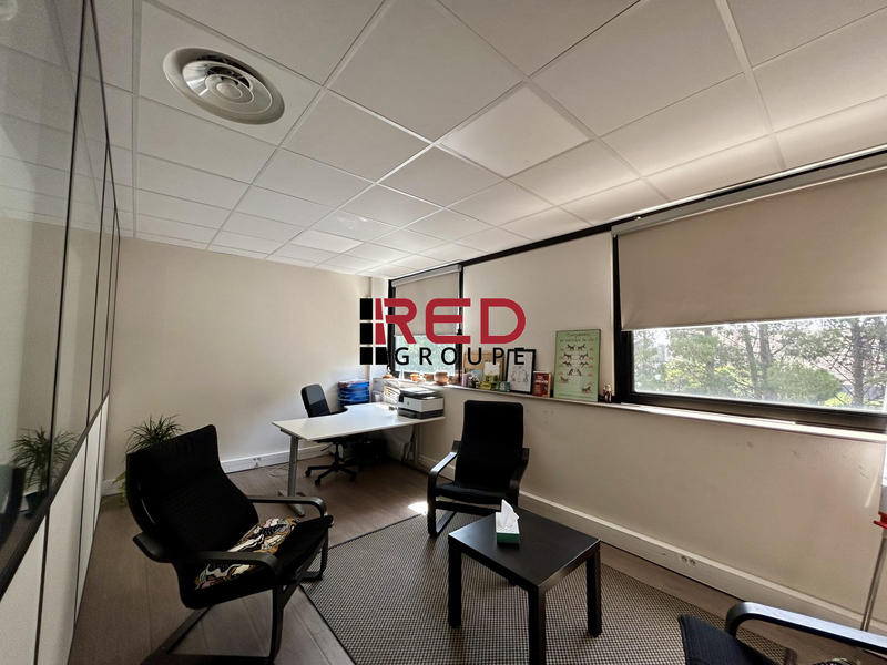 Bureau - 101 m²