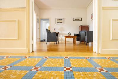 Maison - 217 m² - 8 pièces