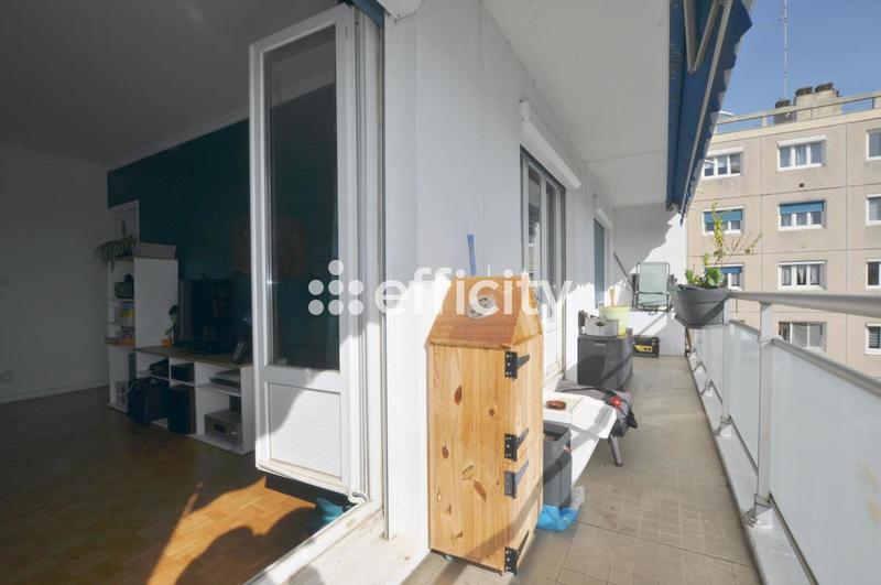 Appartement - 85 m² - 3 pièces