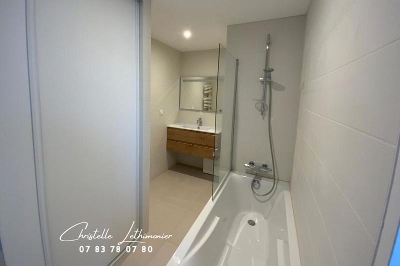 Appartement - 85 m² - 4 pièces