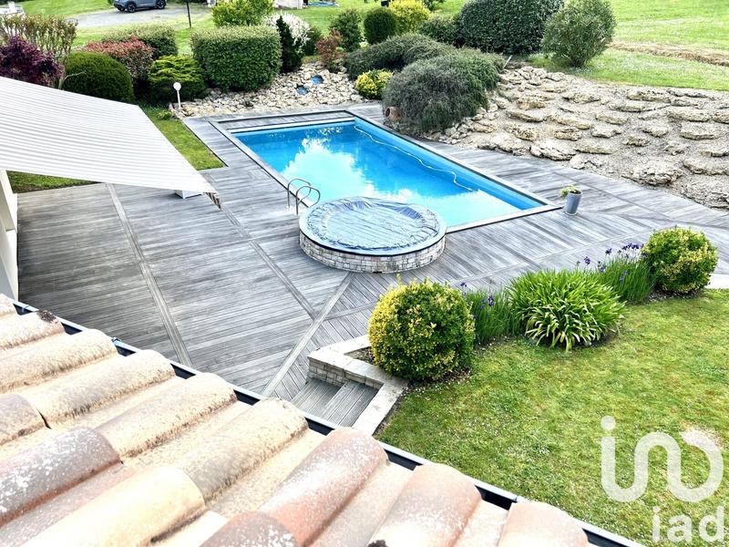 Maison de maîtres - 338 m² - 8 pièces