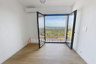 Maison - 70 m² - 4 pièces